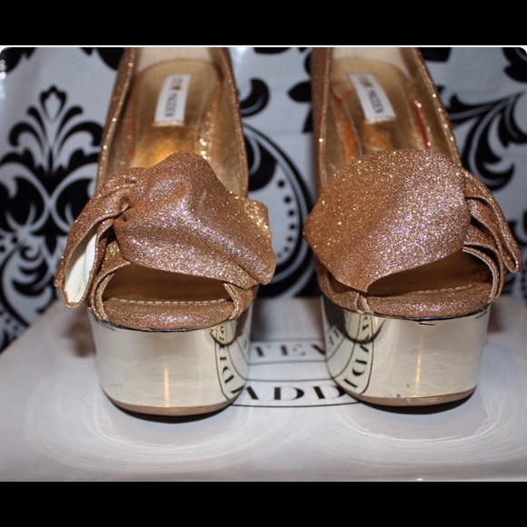 Steve Madden - Picture 4 of 4